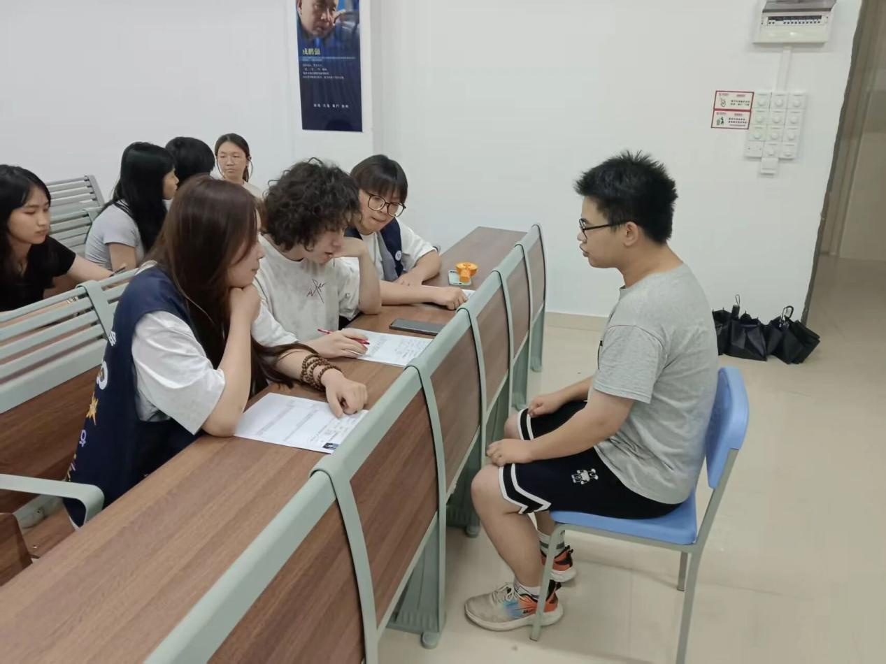 广东理工学院艺术设计学院完成2025级“宿管会”招新与首次培训-广东理工学院艺术设计学院